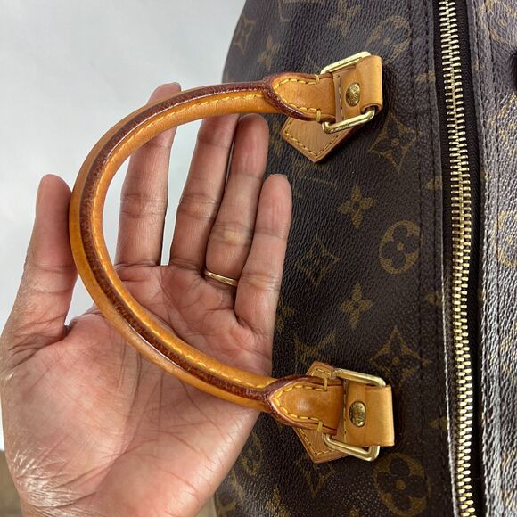 Louis Vuitton Speedy 30 Monogram Bag - Picture 10 of 16